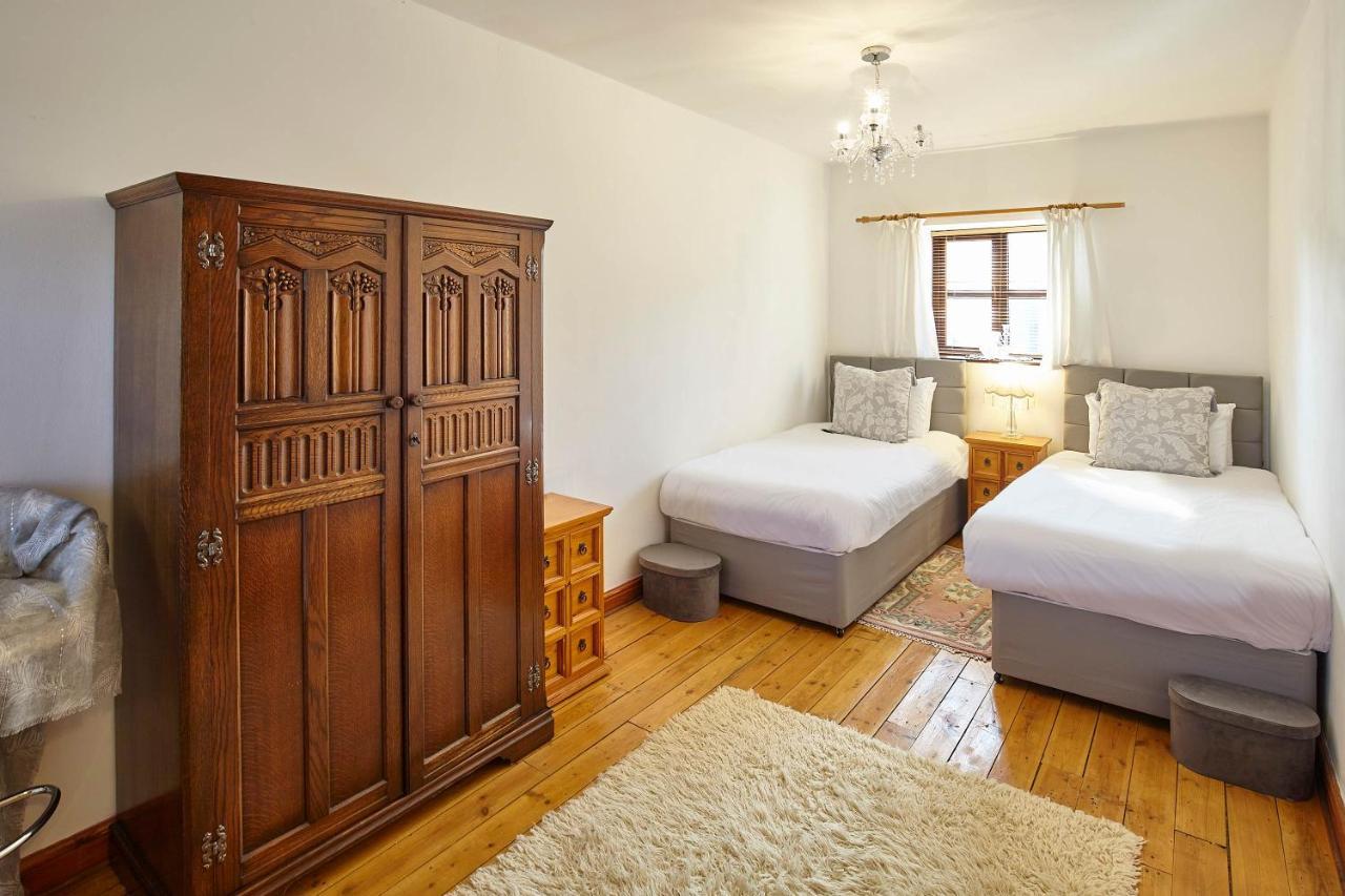 Host & Stay - The Arches Cottage Brotton Kültér fotó